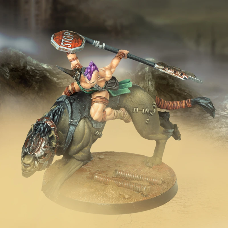 Amacizona con filo medio y lanza / filo medio y escudo