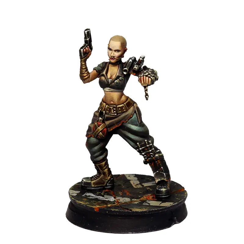 Ceniza con maza y pistola