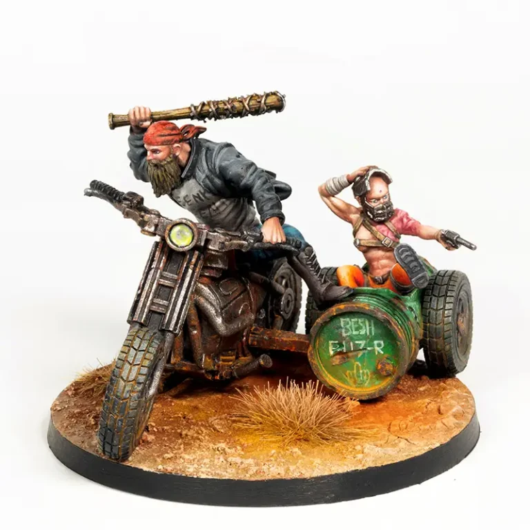 Chispa con sidecar, maza y pistola